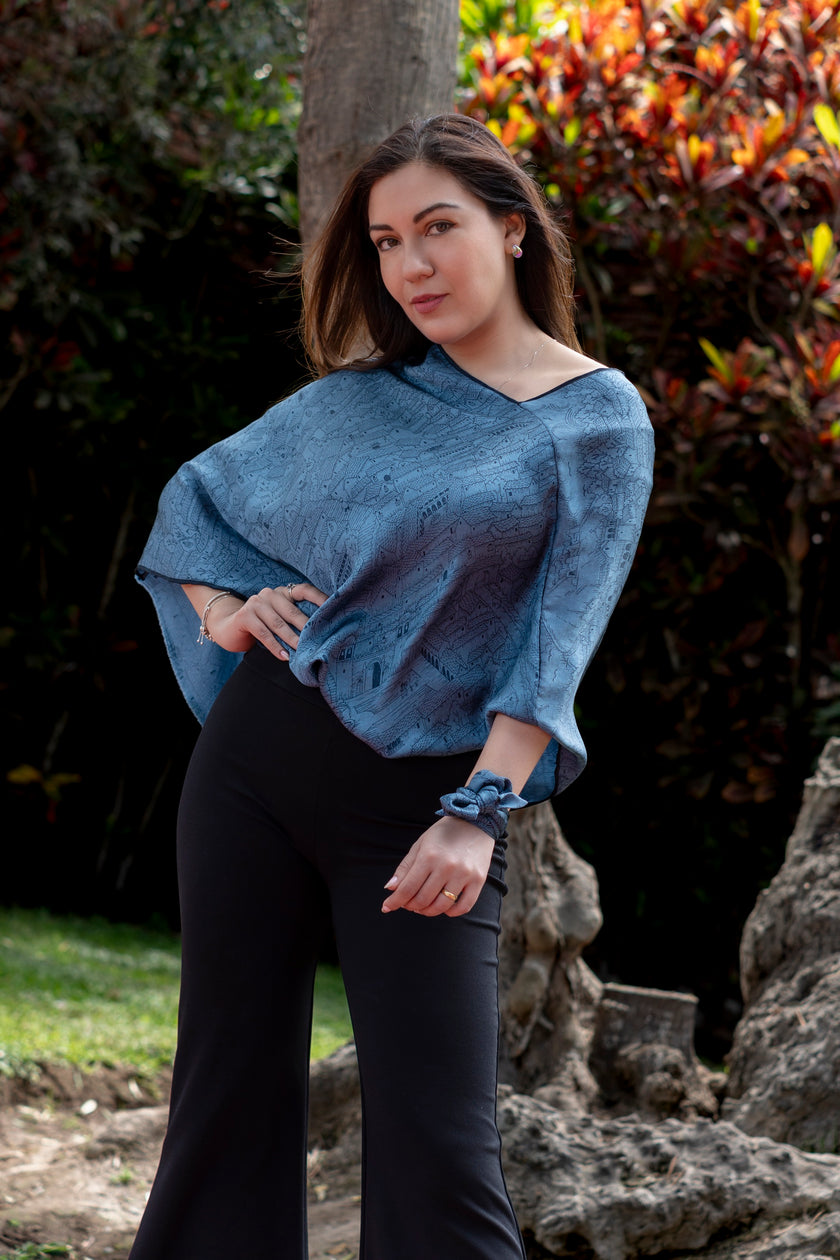 PONCHITO CALLES DE CUSCO AZUL ACERO