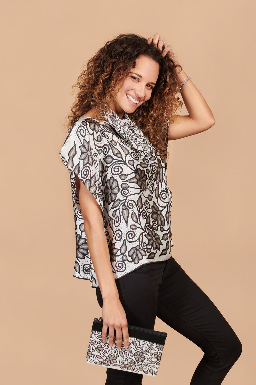 BLUSA AYACUCHO NEGRO
