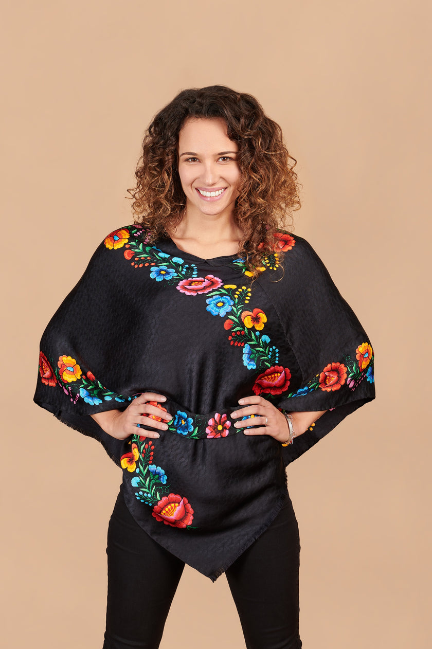 PONCHITO FLOR ANDINA NEGRO