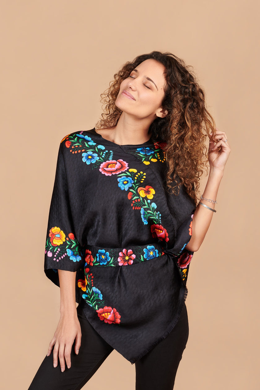 PONCHITO FLOR ANDINA NEGRO