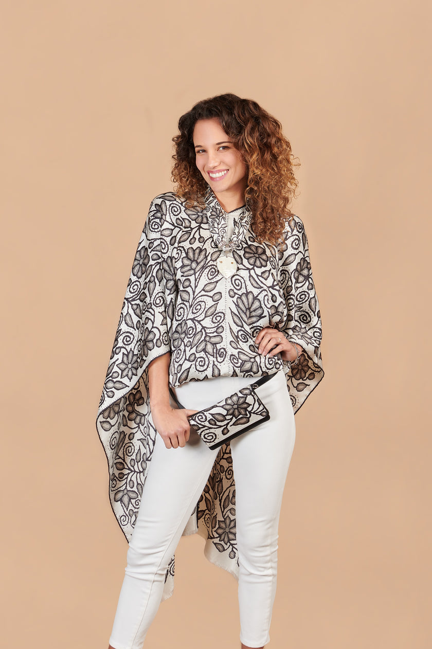 PONCHO AYACUCHO NEGRO