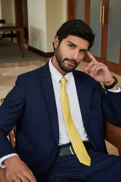 CORBATA 4LLAMA AMARILLO