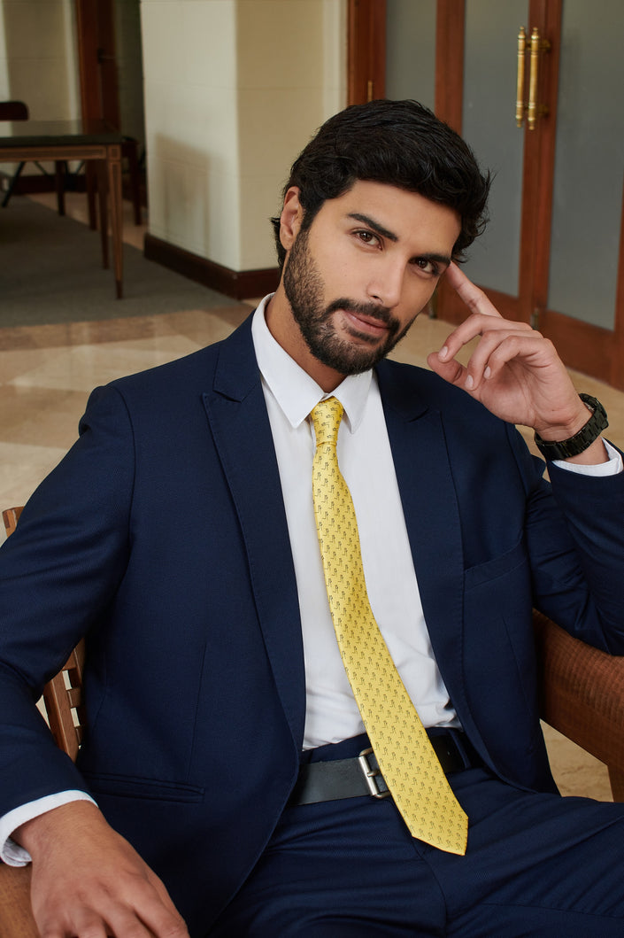 CORBATA 4LLAMA AMARILLO