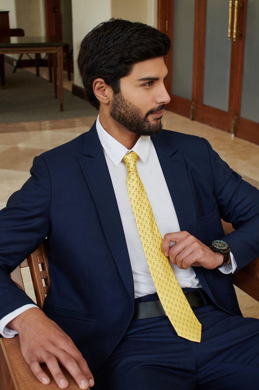 CORBATA 4LLAMA AMARILLO