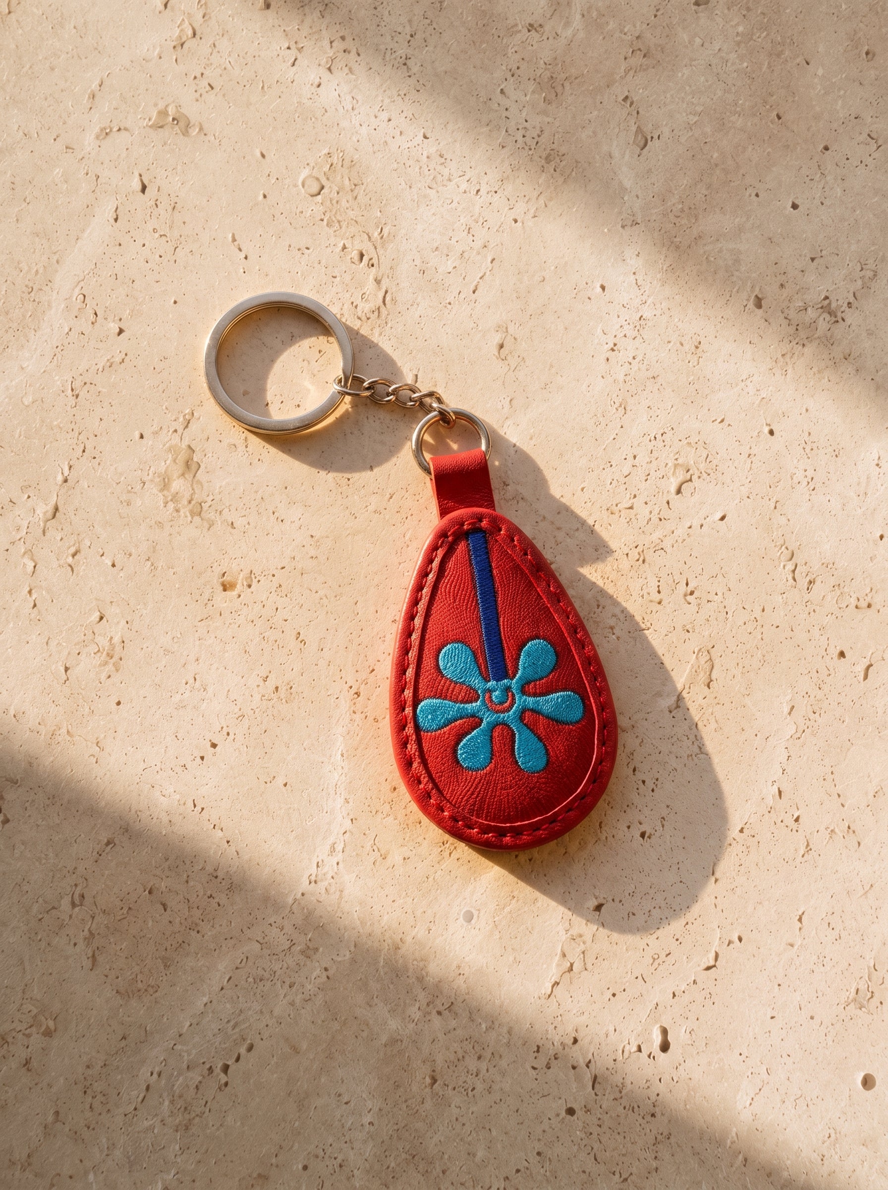 LLAVERO NAZCA ROJO