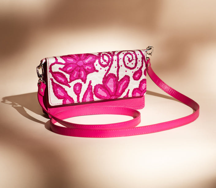 CARTERA VIAJERA AYACUCHO FUCSIA