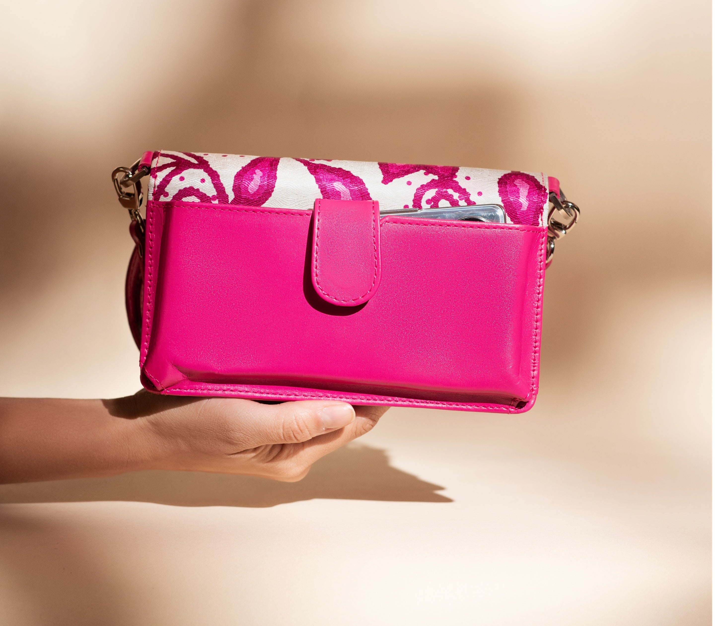 CARTERA VIAJERA1 AYACUCHO FUCSIA