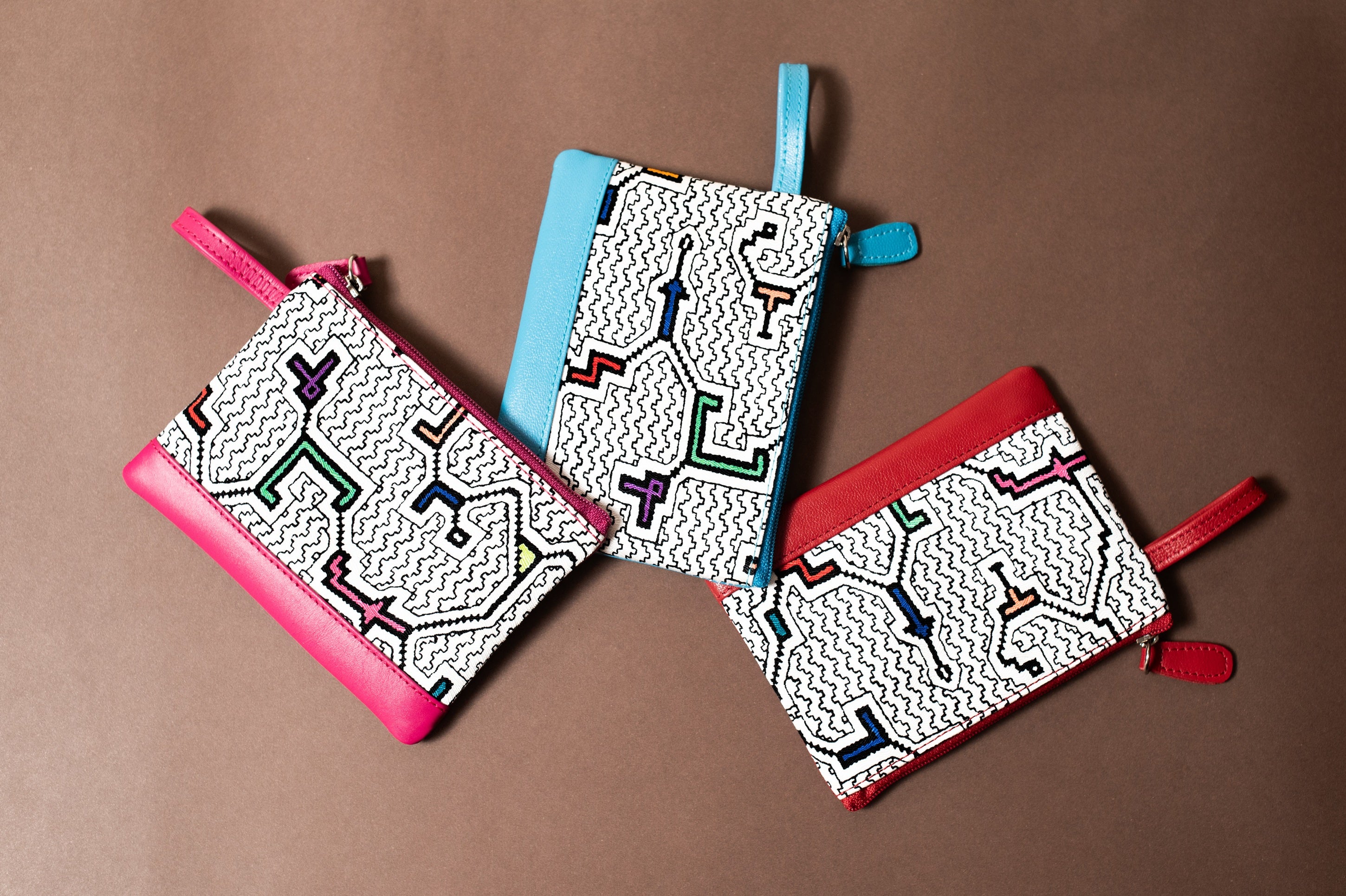 CARTERA MONEDERO AMAZONAS BLANCO