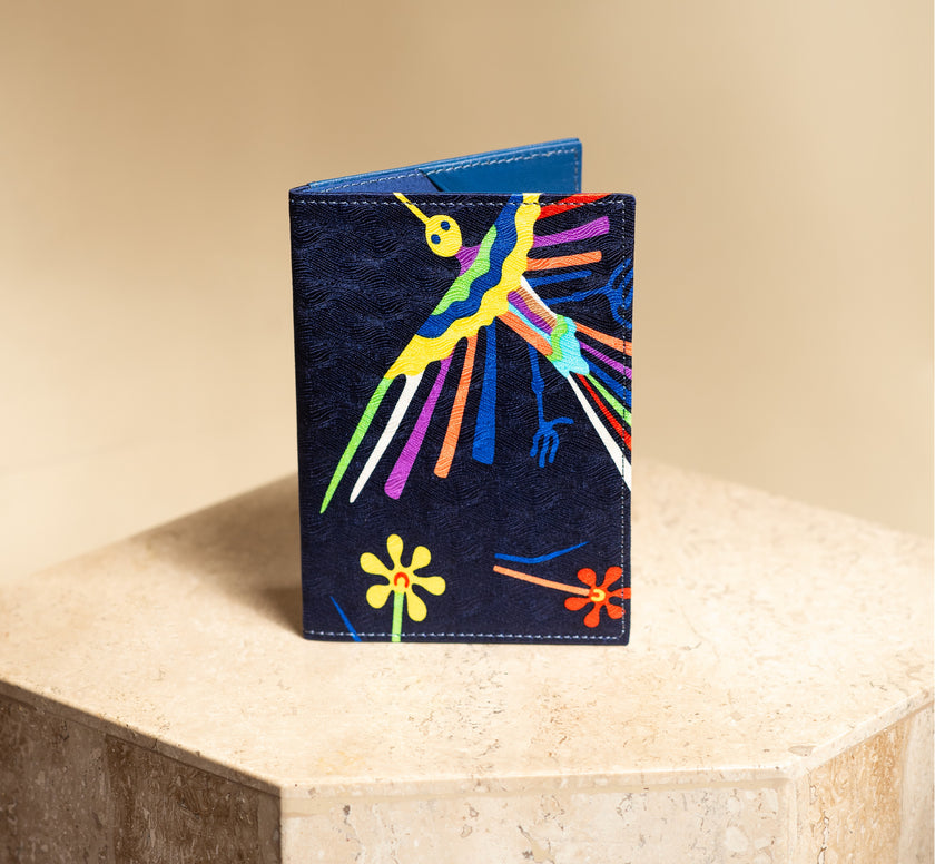 CARTERA PASAPORTE NAZCA AZUL