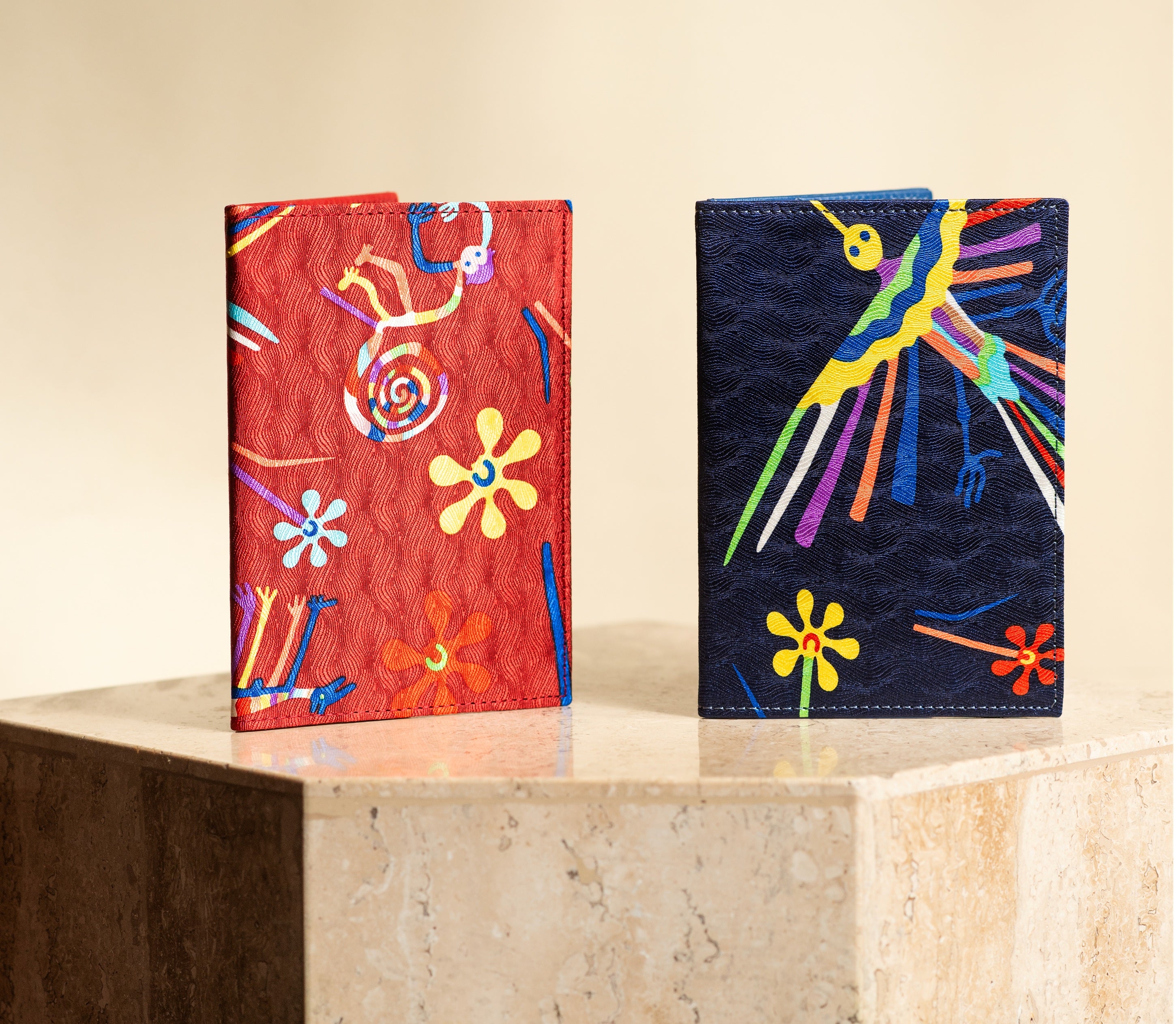 CARTERA PASAPORTE NAZCA AZUL