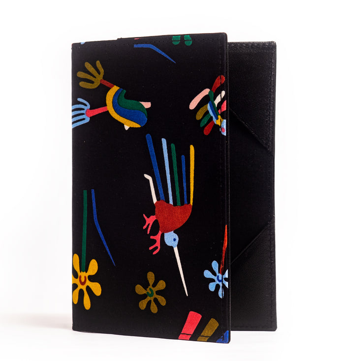 CARTERA PASAPORTE NAZCA NEGRO