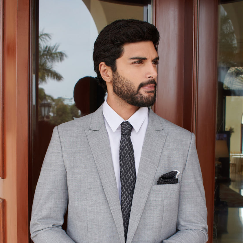 PAÑUELO HOMBRE LLAMA NEGRO